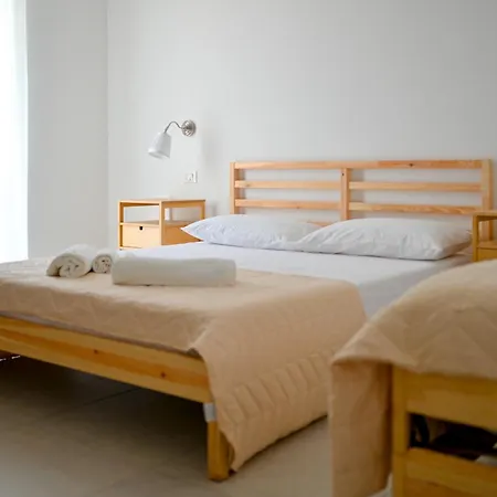 Bed & Breakfast Dreaming *