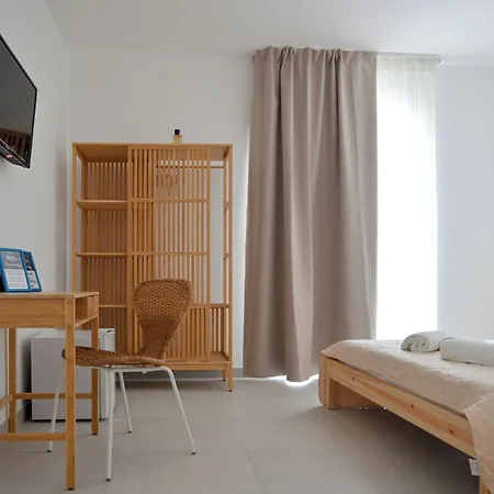 Bed and Breakfast Dreaming 3*